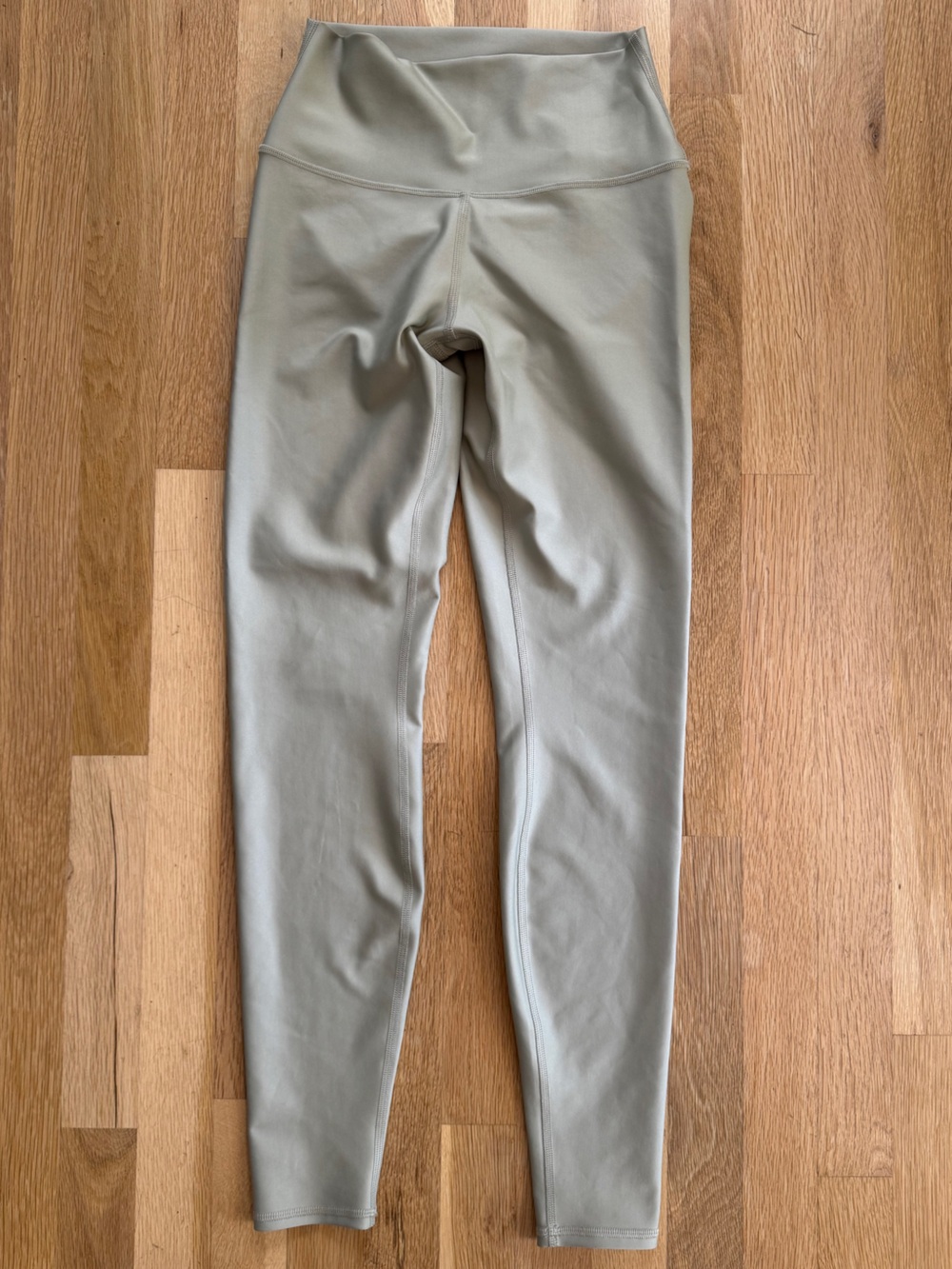 ALO YOGA HIGH WAIST AIRLIFT LEGGING LIMESTONE GREEN SMALL